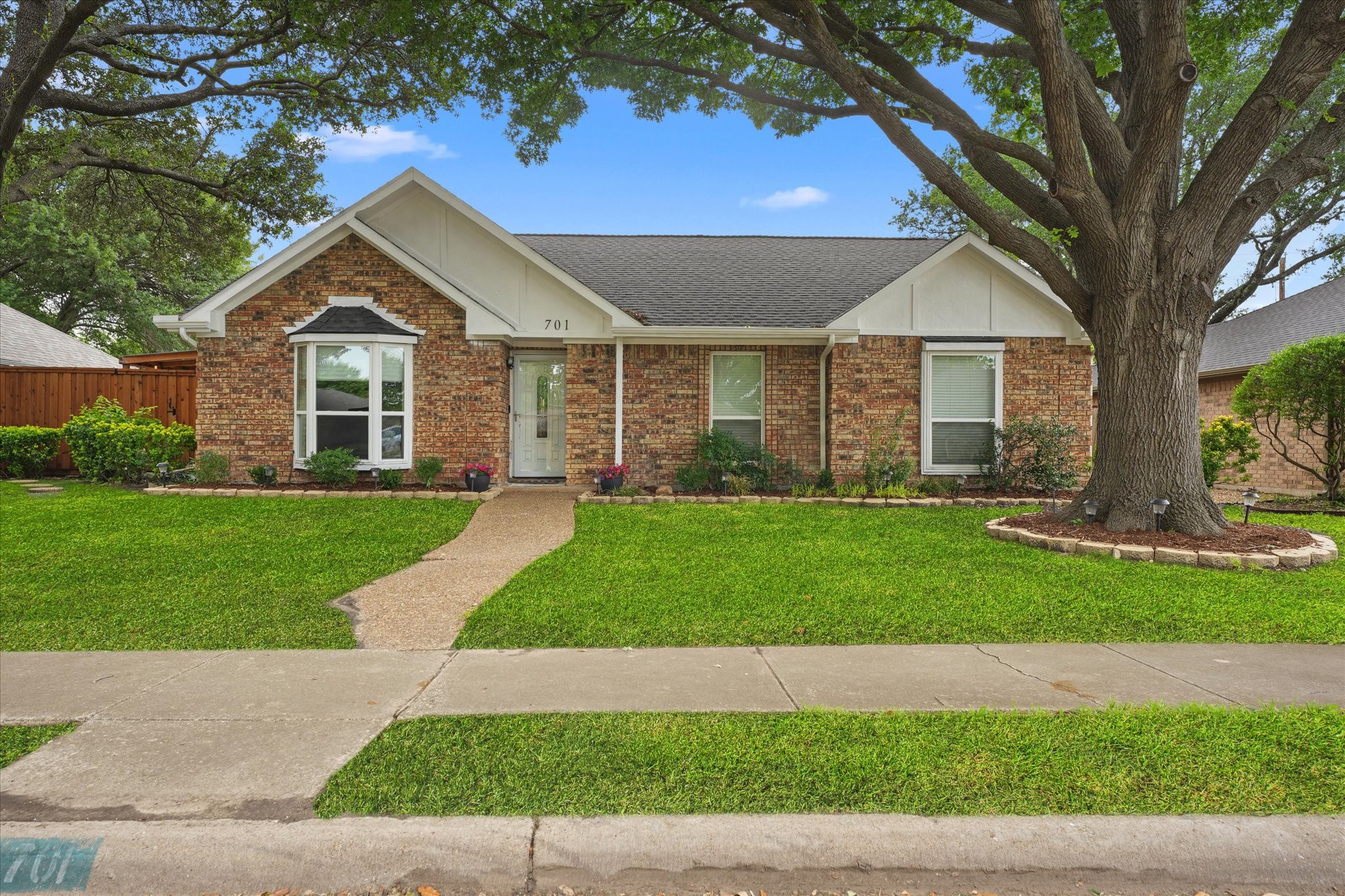 701 Sandy Creek Drive Allen TX 75002