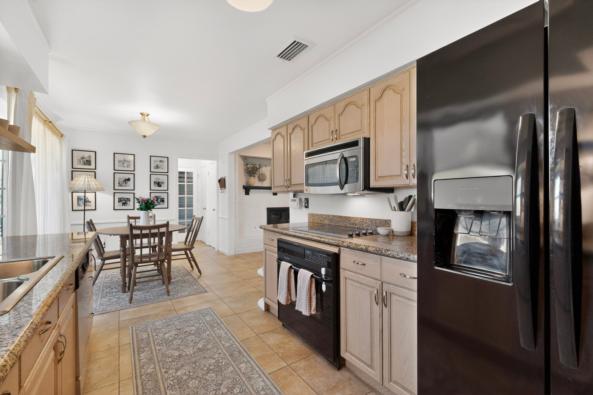 1301 Dunbarton Drive Richardson TX 75081