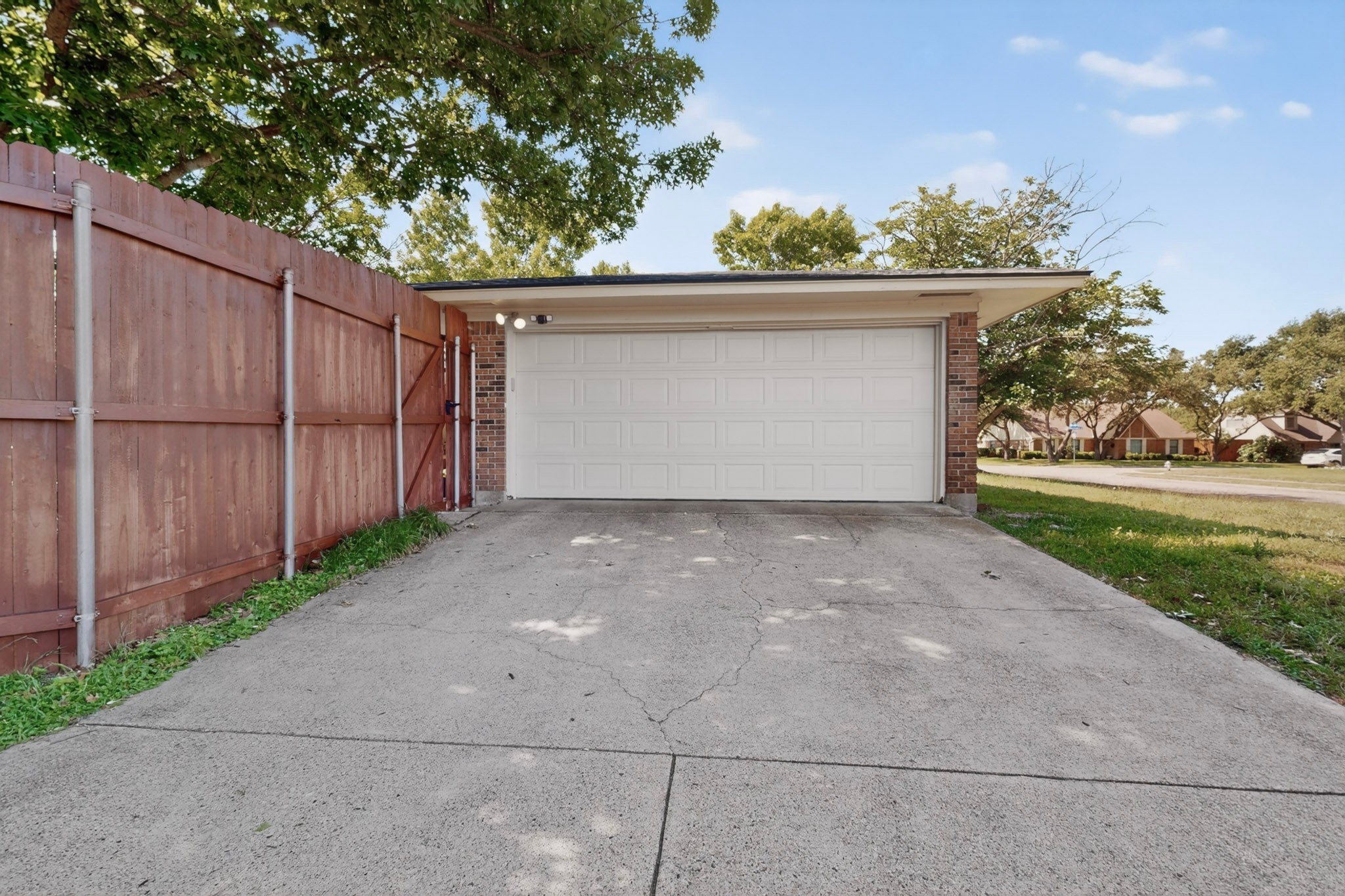 1301 Dunbarton Drive Richardson TX 75081