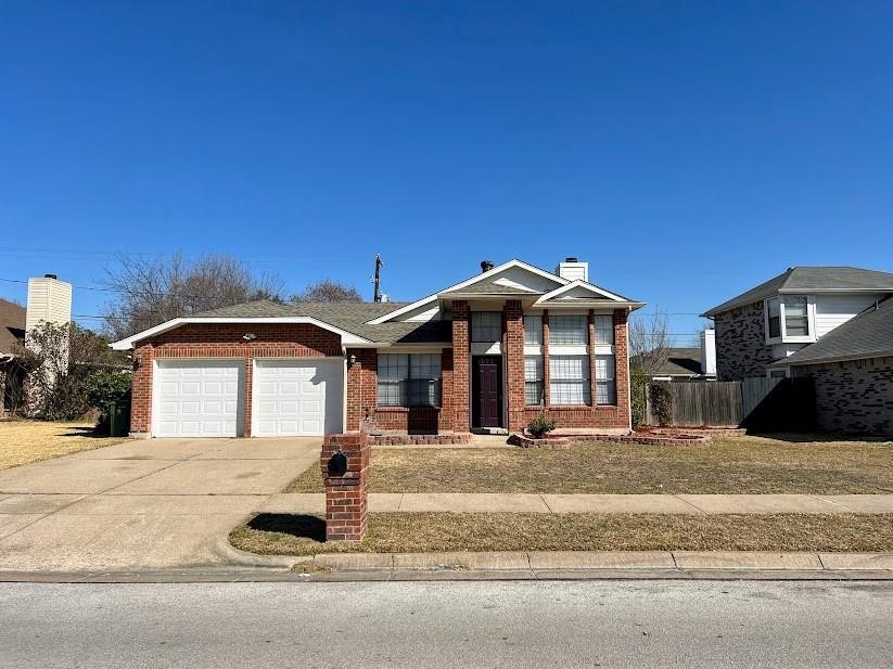 921 W Lynn Creek Drive Arlington TX 76001