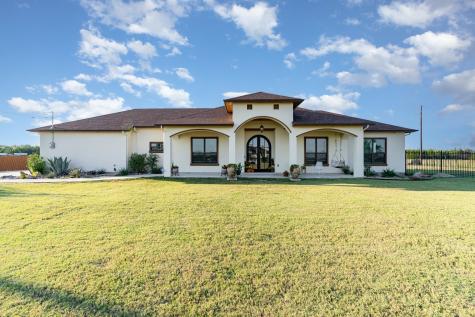 1541 Raintree Drive Lancaster TX 75146