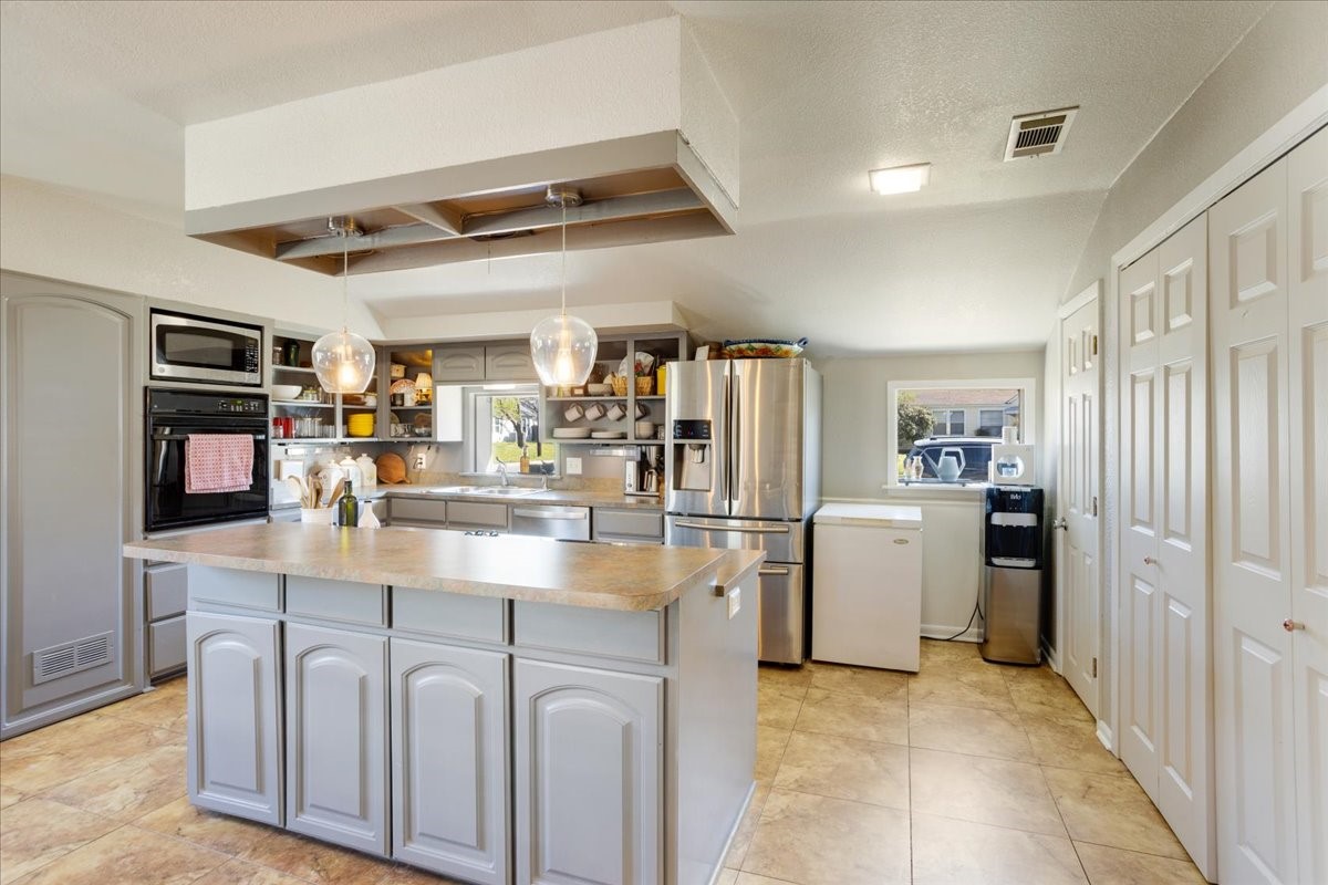 1526 N Lockhart Street Sherman TX 75092