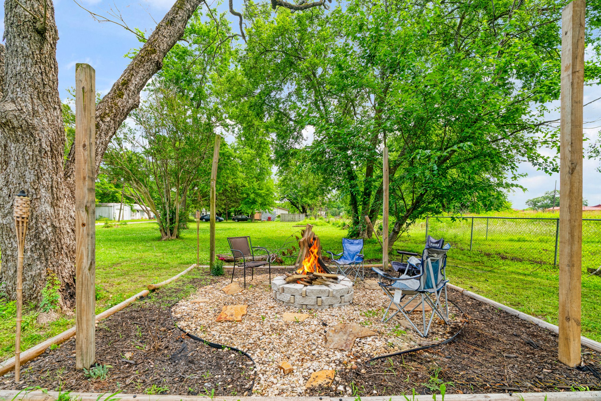 403 Monroe Deport TX 75434