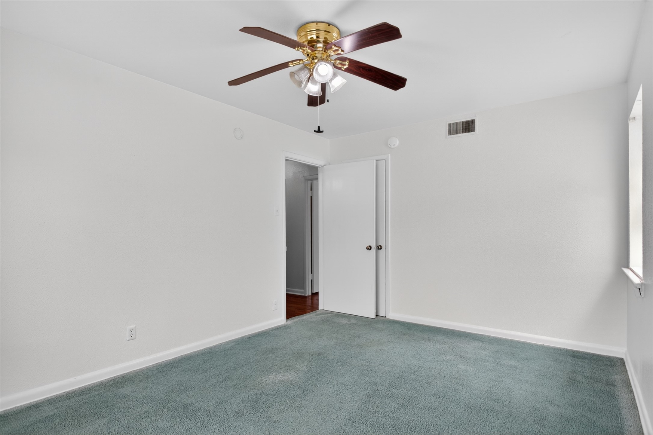 1619 Longview Street Mesquite TX 75149