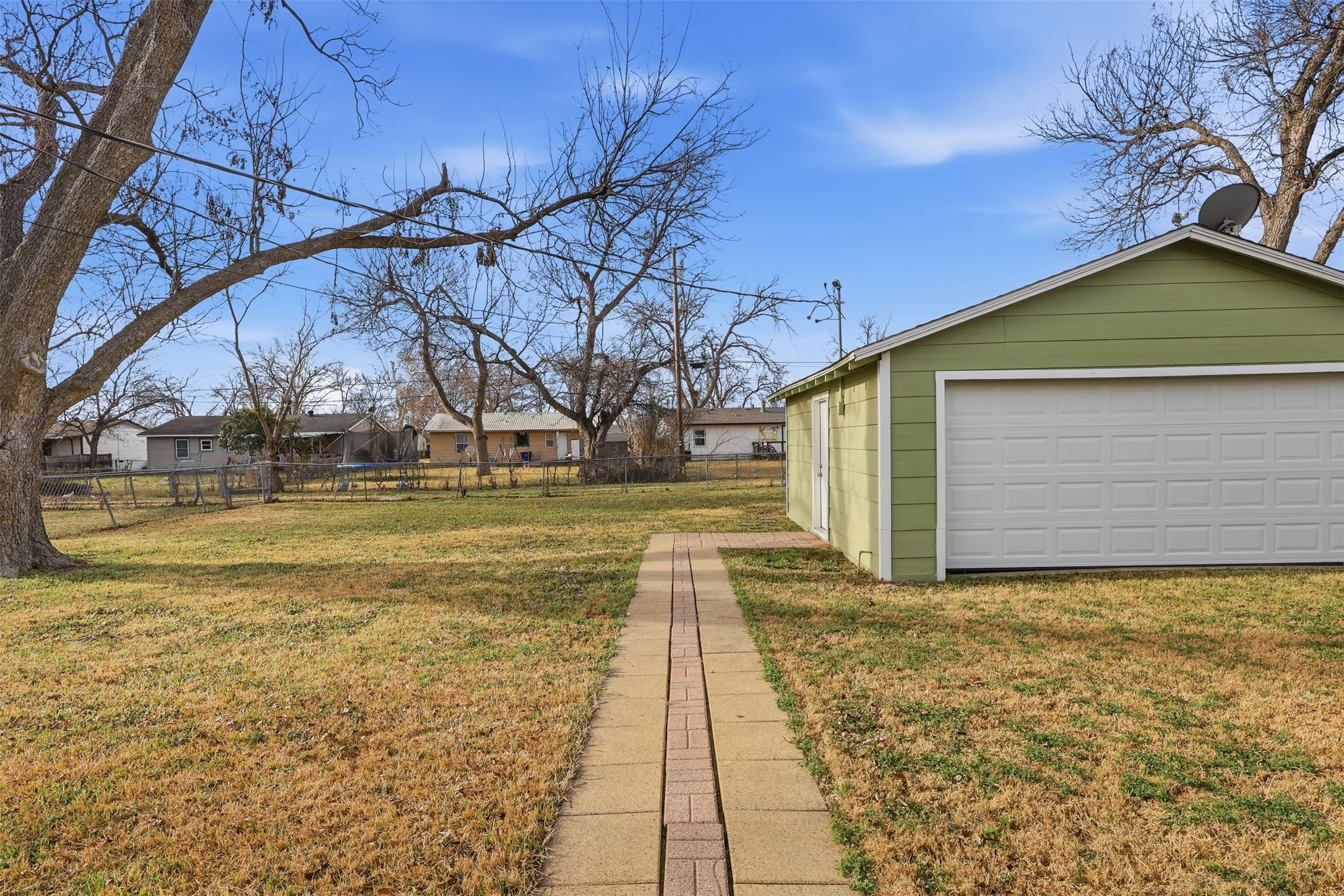 1320 Dale Drive Garland TX 75041