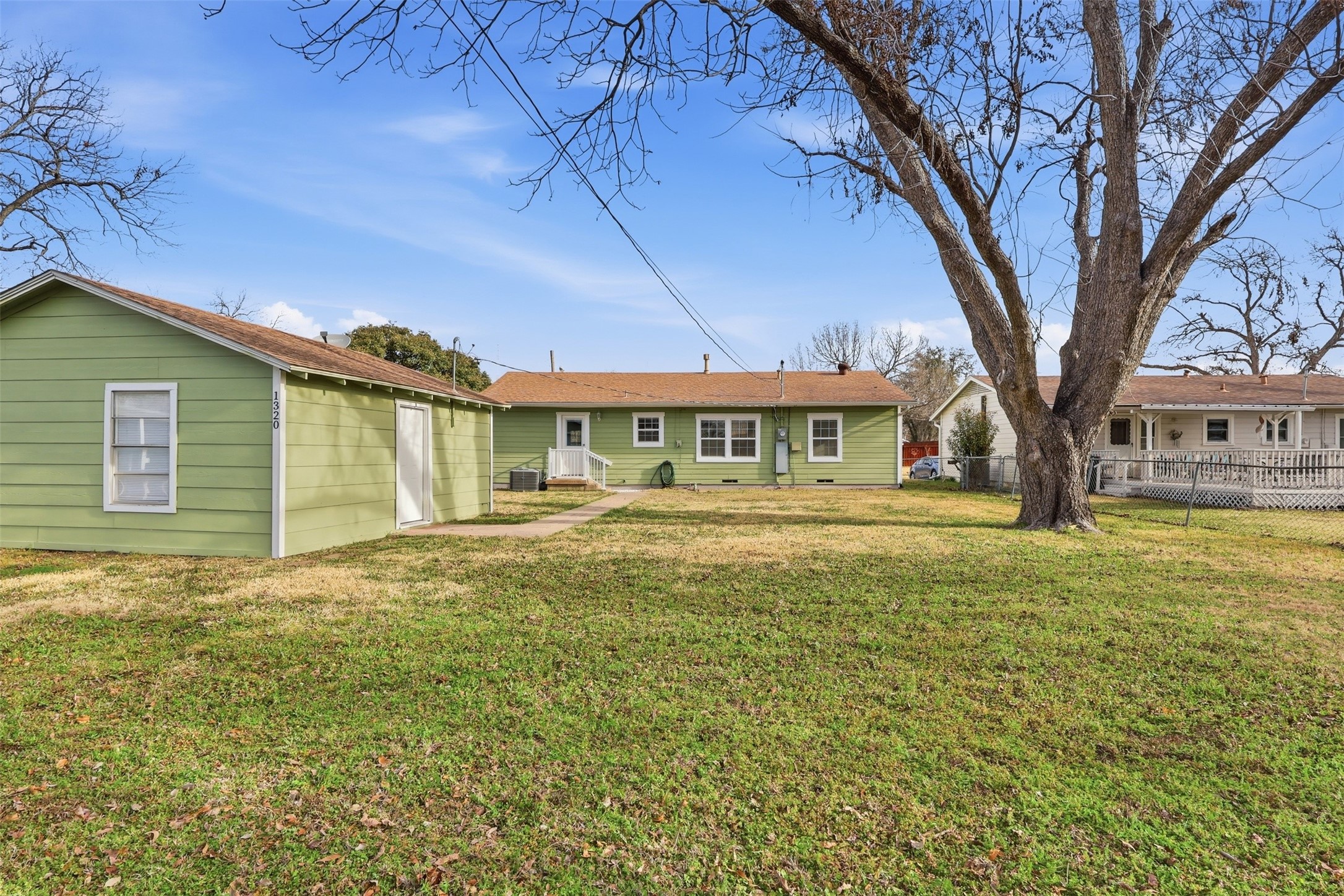 1320 Dale Drive Garland TX 75041