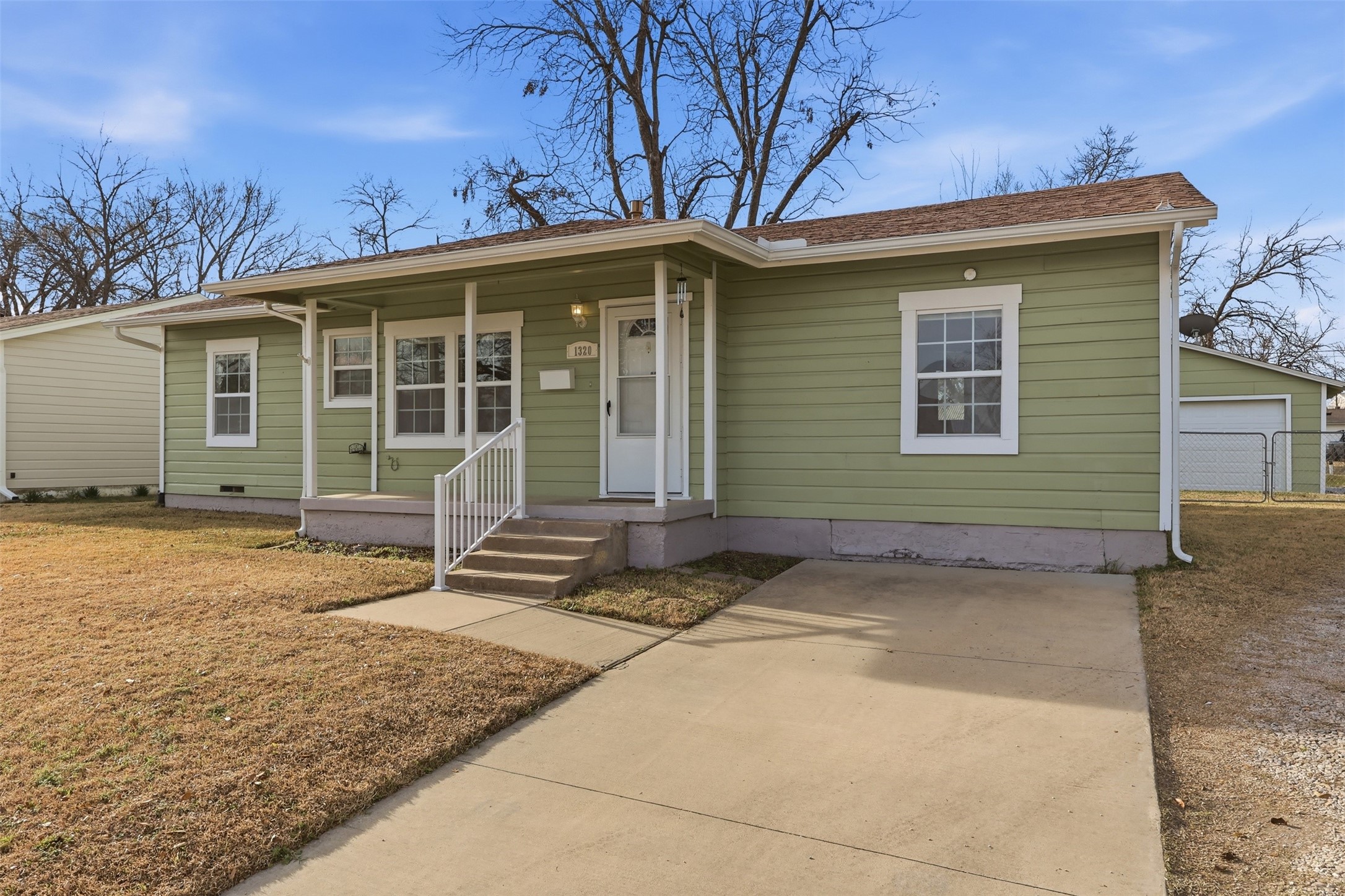 1320 Dale Drive Garland TX 75041
