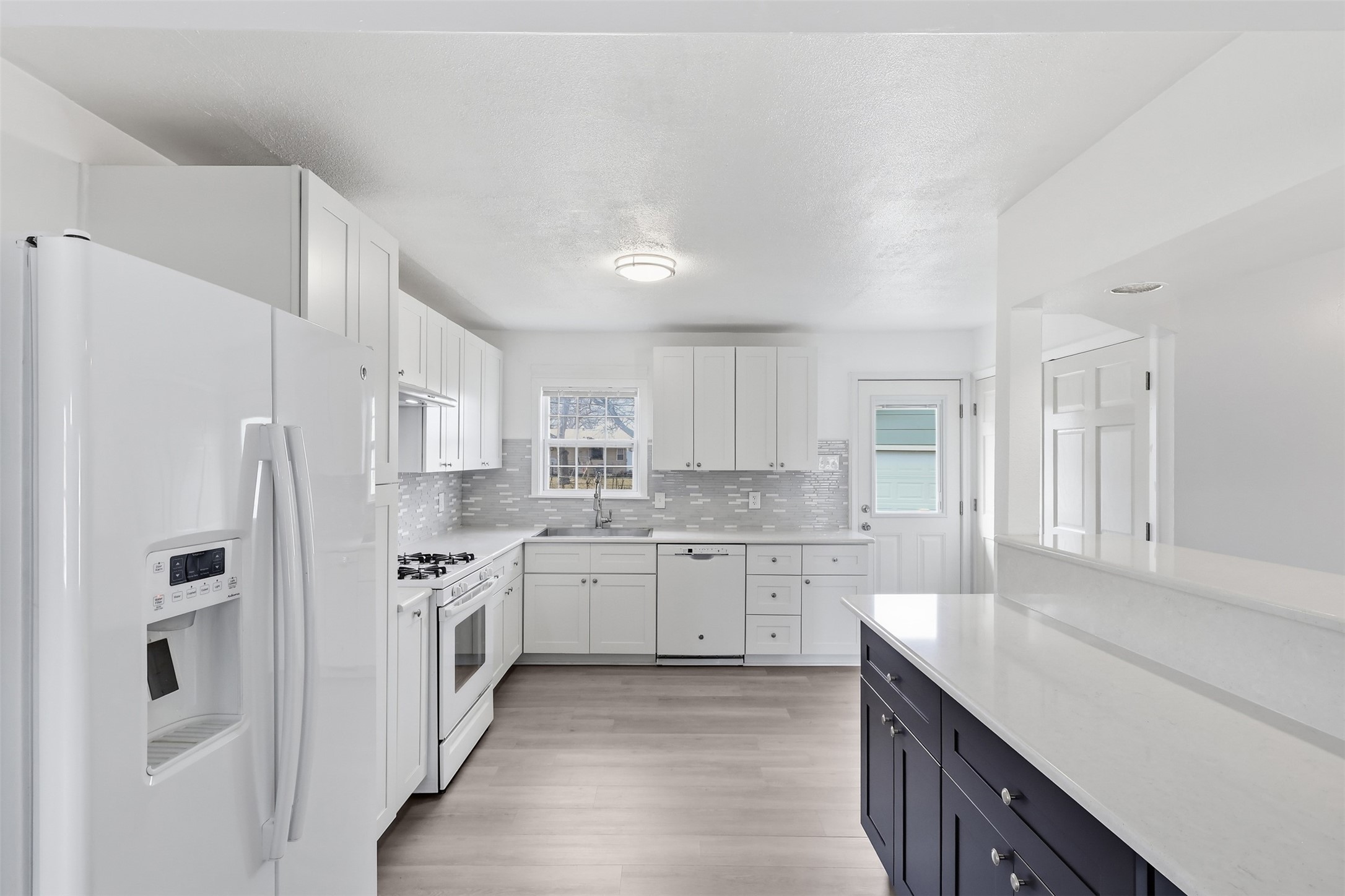 1320 Dale Drive Garland TX 75041