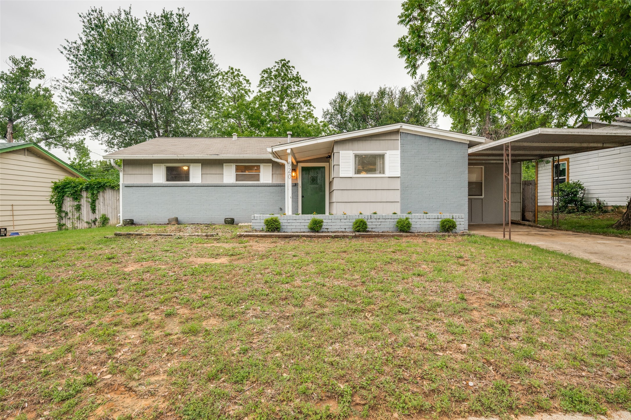 520 W Inwood Drive Arlington TX 76010