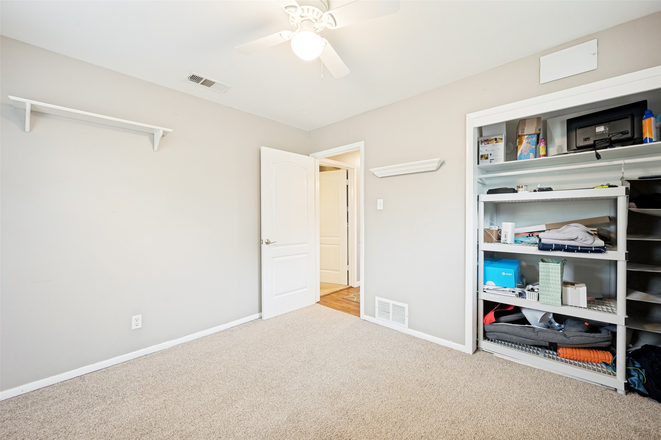 520 W Inwood Drive Arlington TX 76010