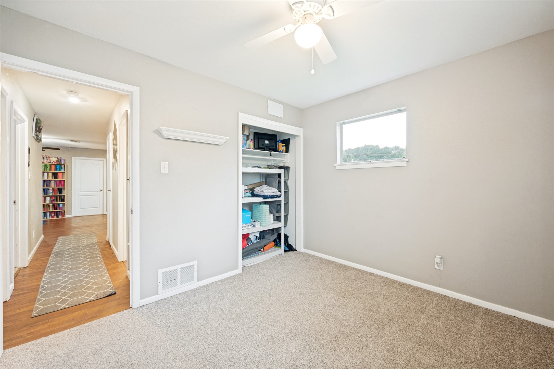 520 W Inwood Drive Arlington TX 76010