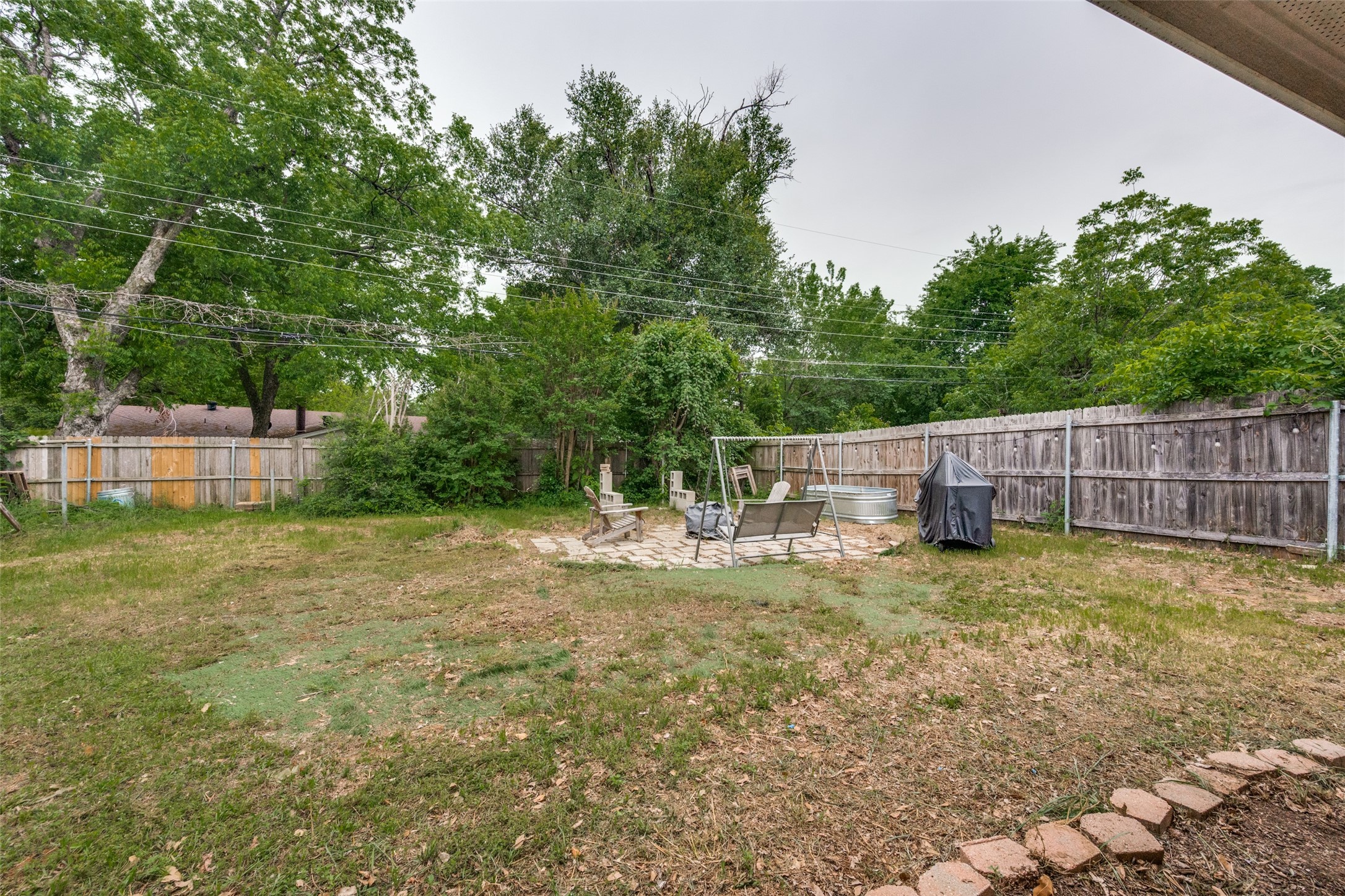 520 W Inwood Drive Arlington TX 76010
