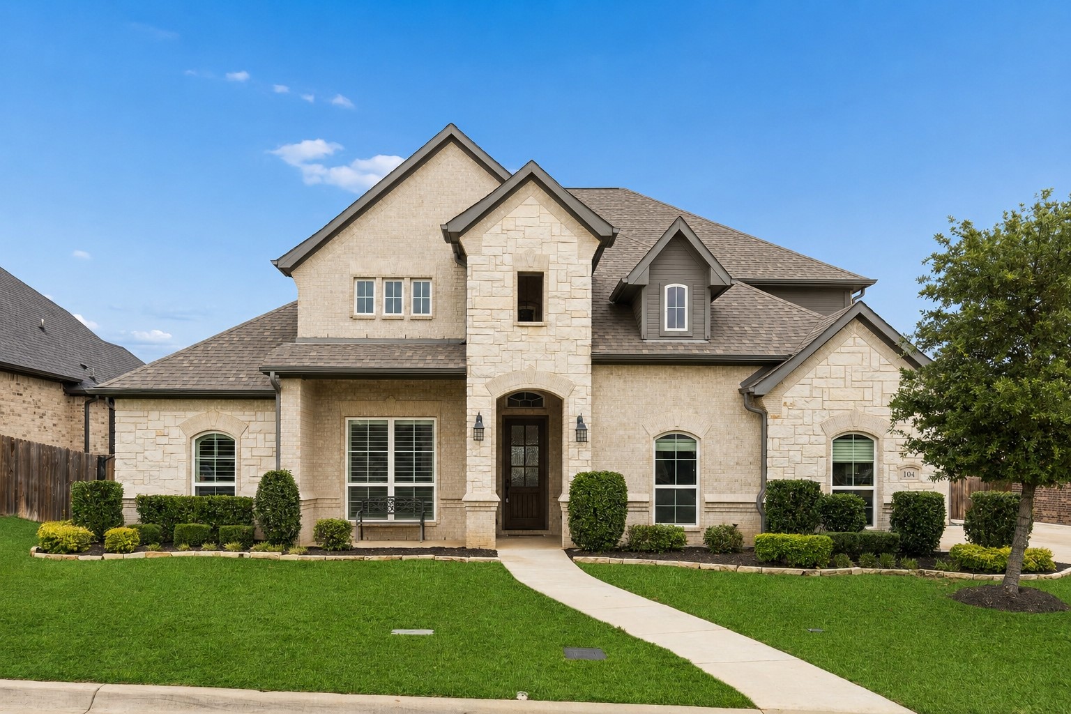 104 Ryder Court Hurst TX 76053