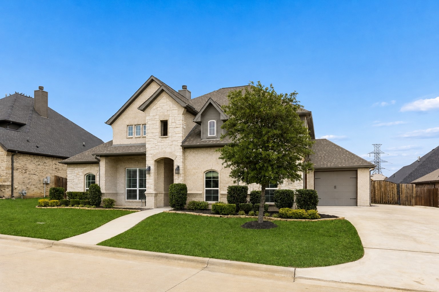 104 Ryder Court Hurst TX 76053