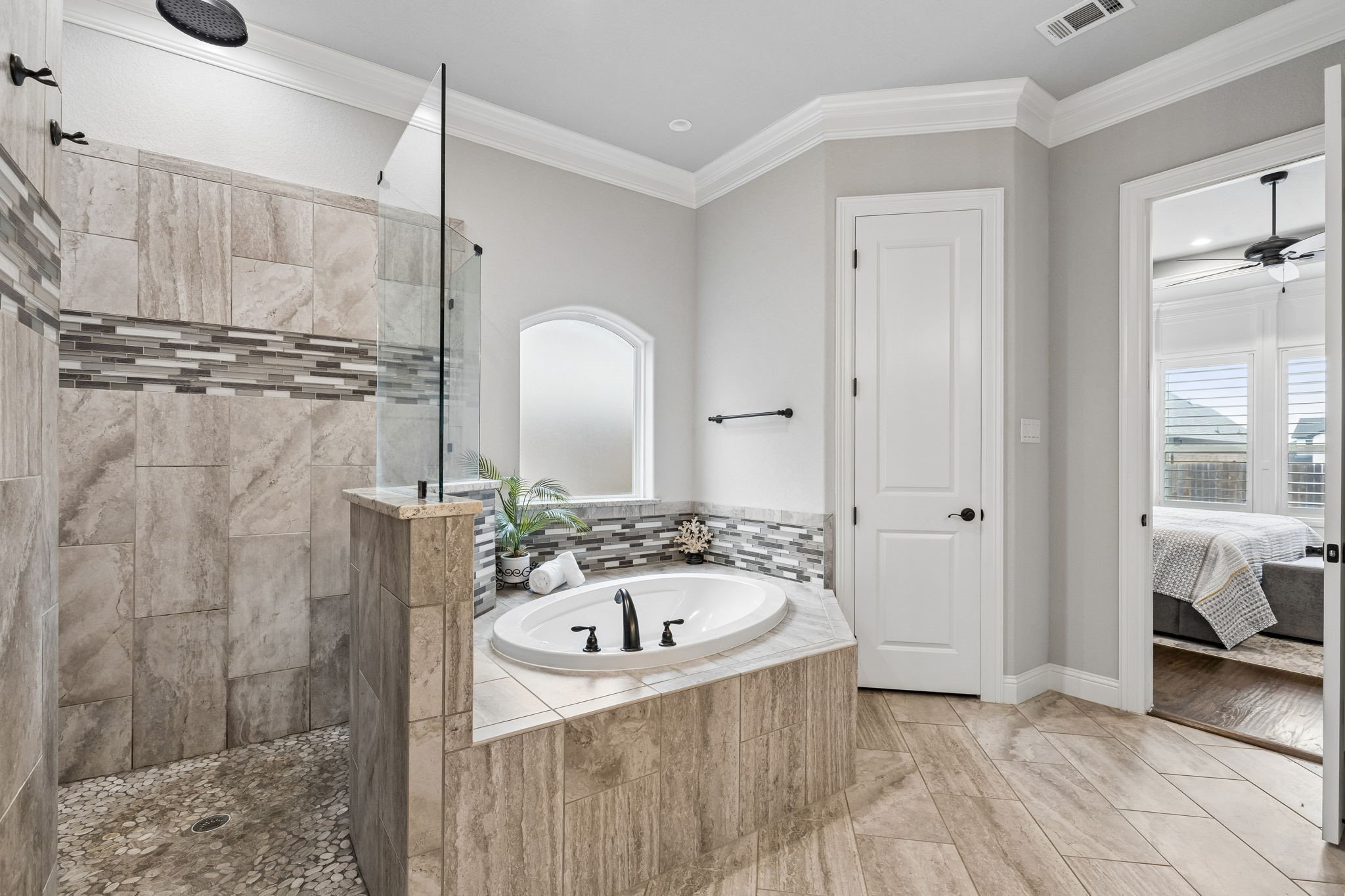 104 Ryder Court Hurst TX 76053