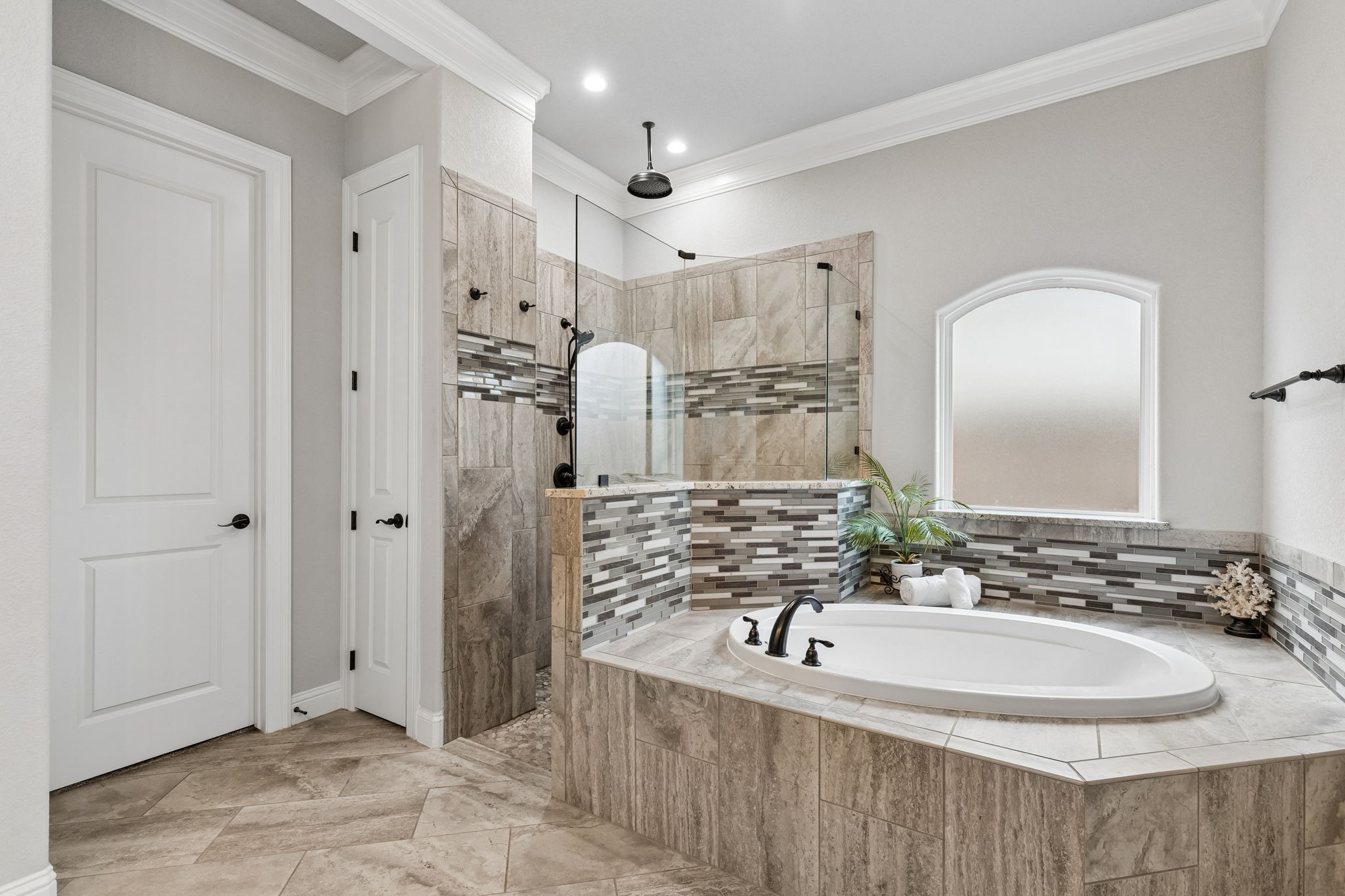 104 Ryder Court Hurst TX 76053