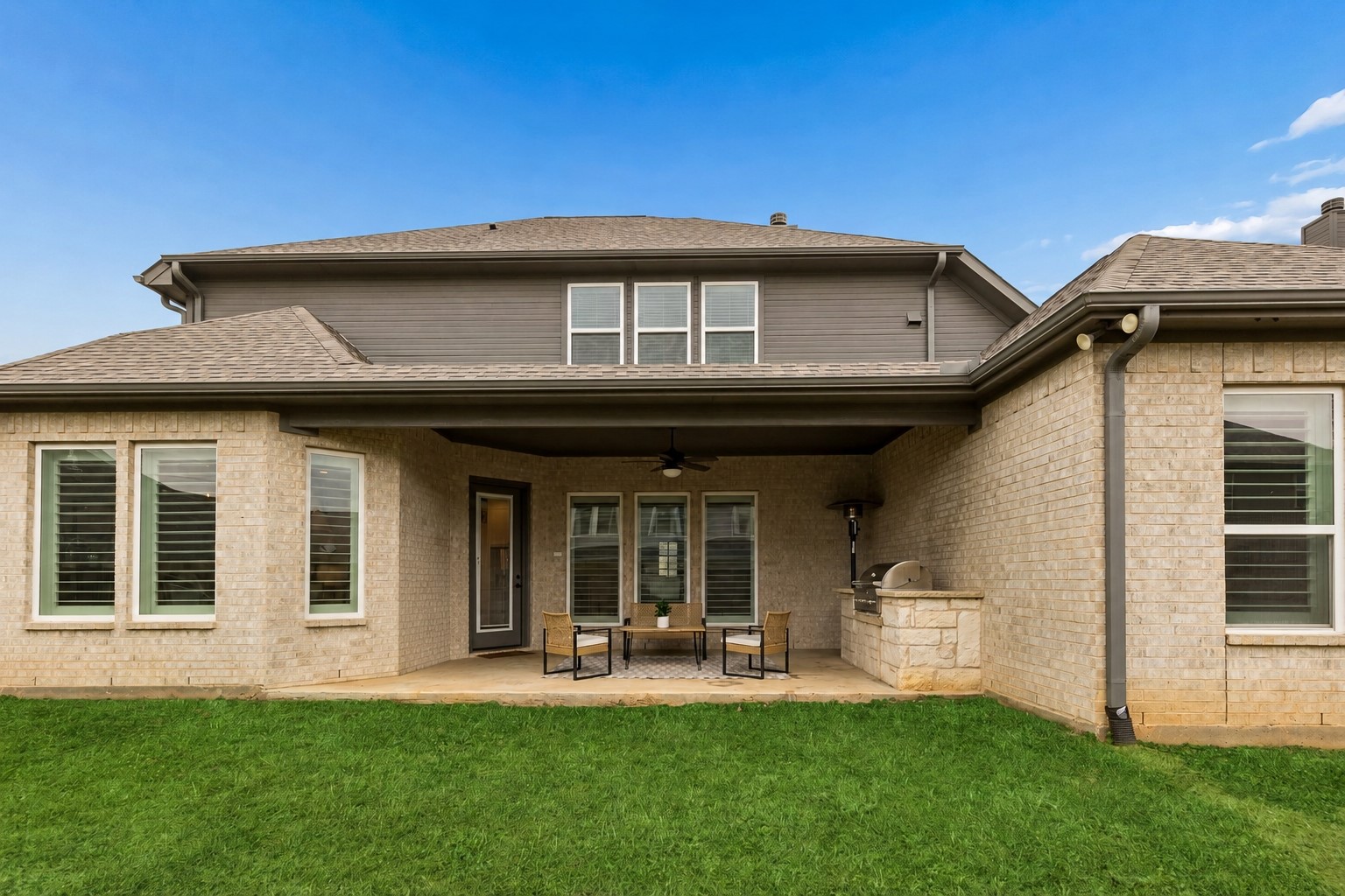 104 Ryder Court Hurst TX 76053