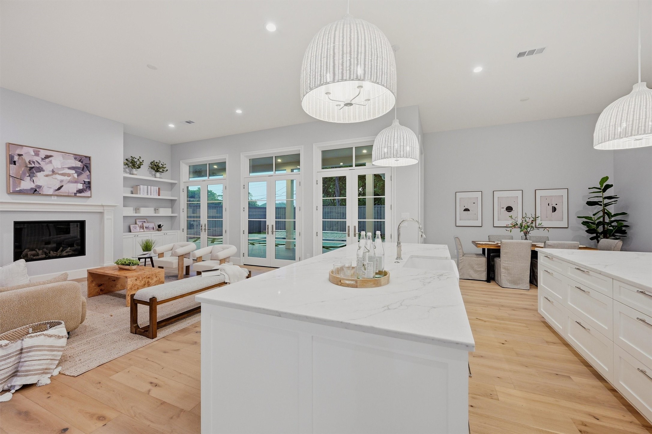 6254 Preston Crest Lane Dallas TX 75230