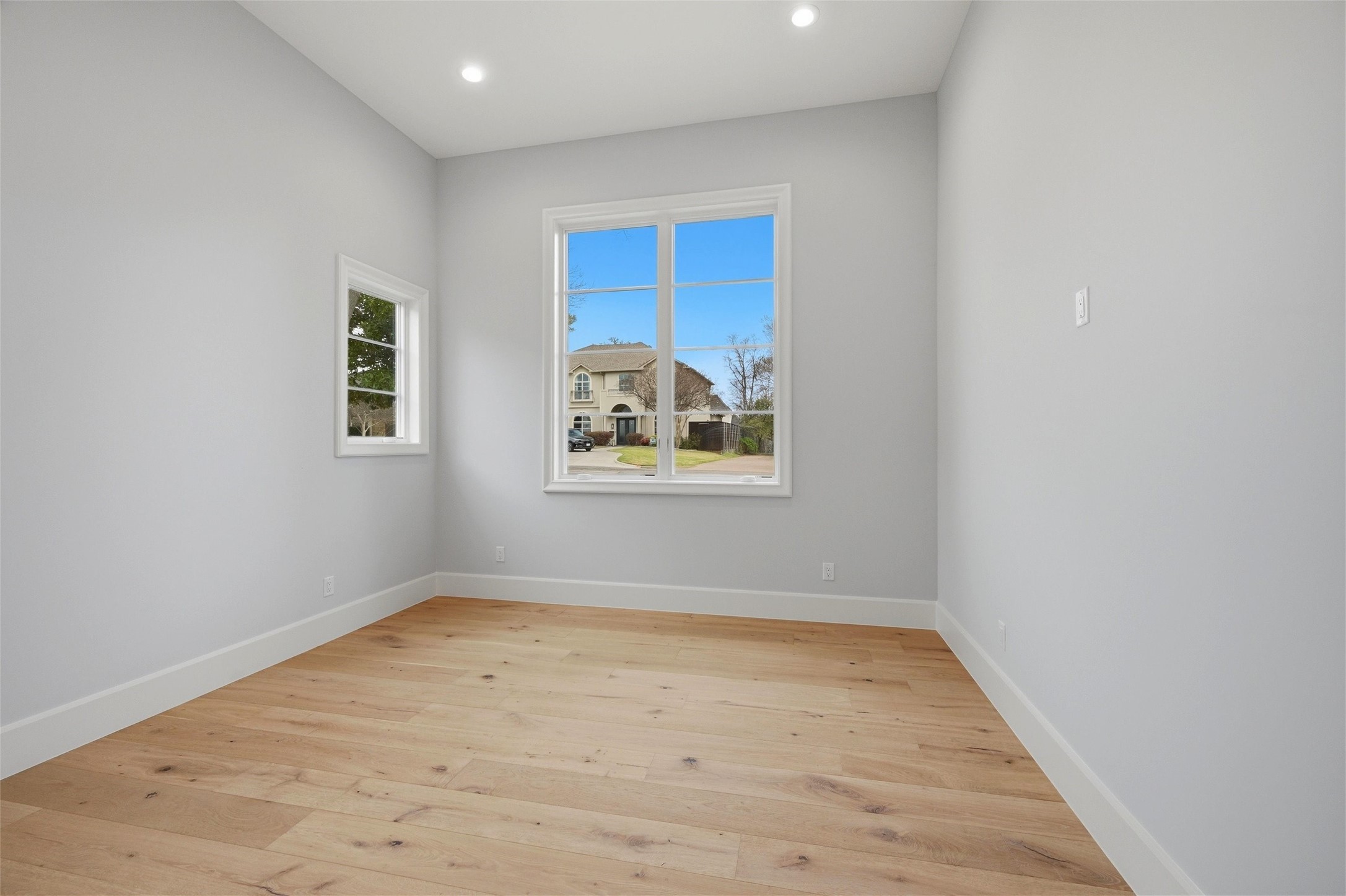 6254 Preston Crest Lane Dallas TX 75230