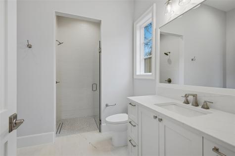 6254 Preston Crest Lane Dallas TX 75230