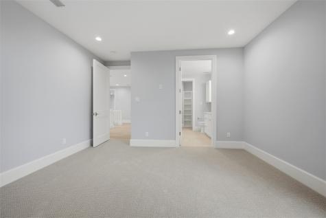6254 Preston Crest Lane Dallas TX 75230
