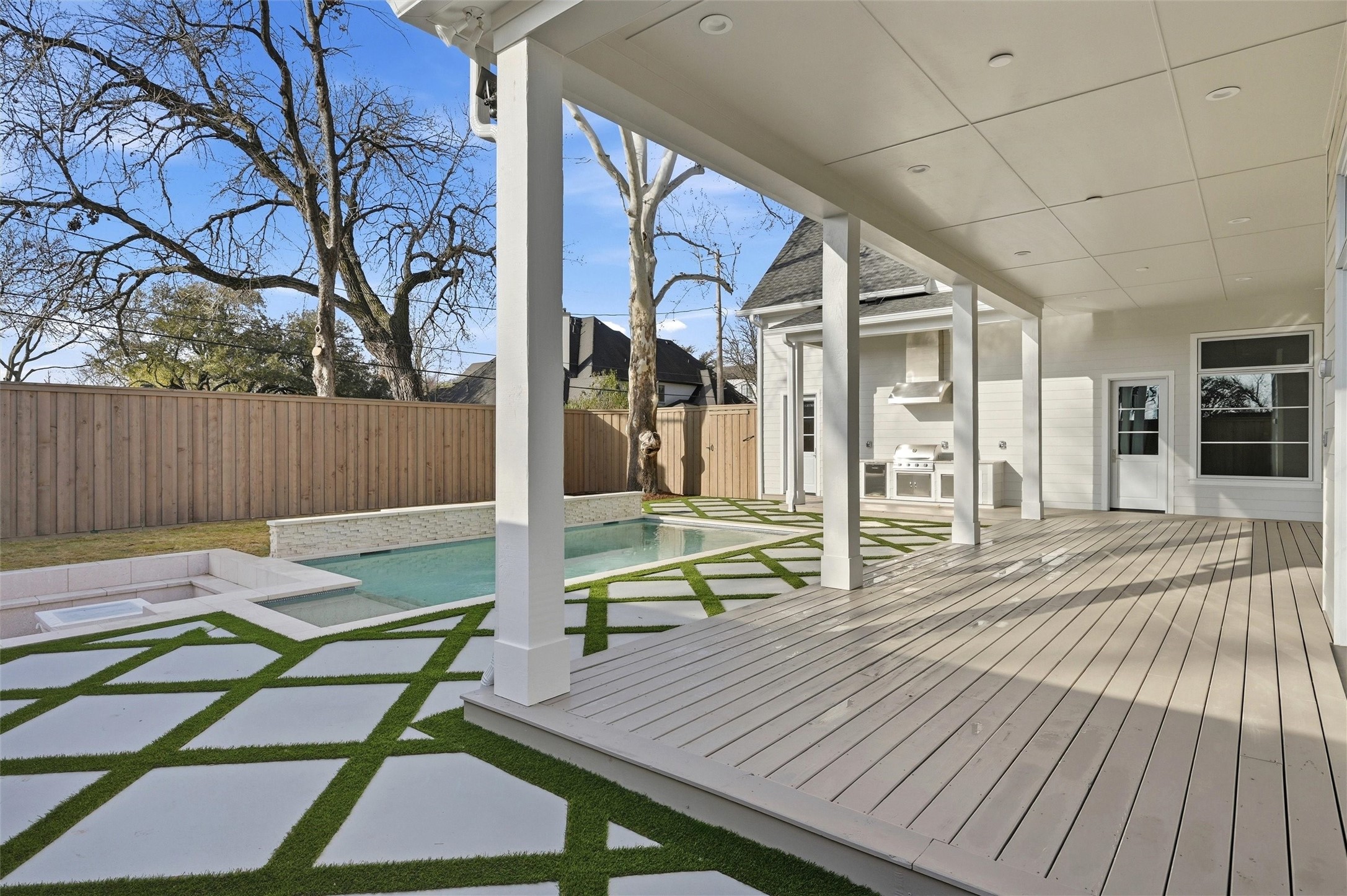 6254 Preston Crest Lane Dallas TX 75230