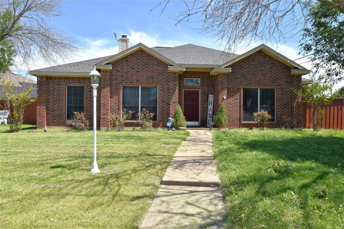 2337 Lesley Lane Mesquite TX 75181