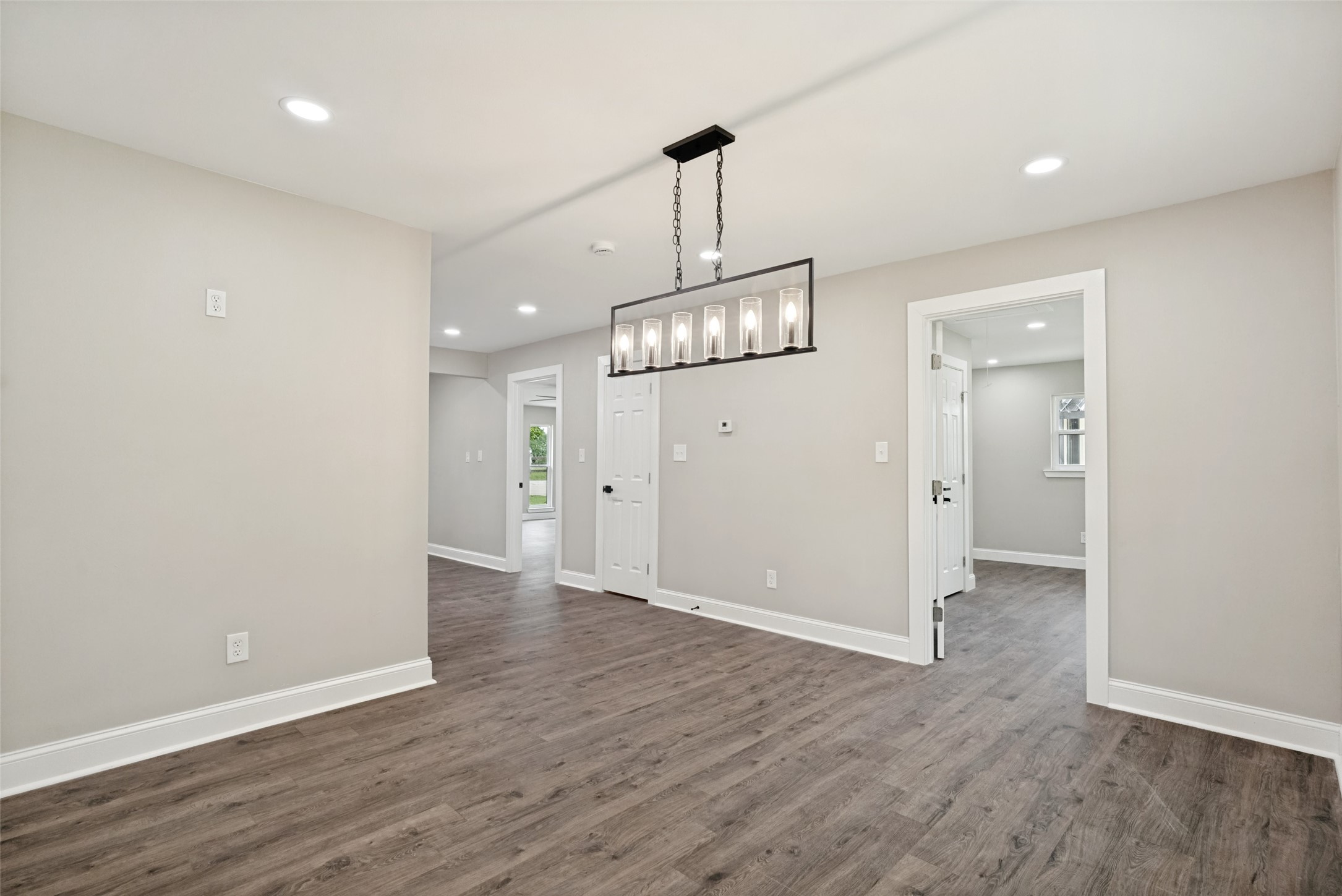 512 Grandview Drive Granbury TX 76049