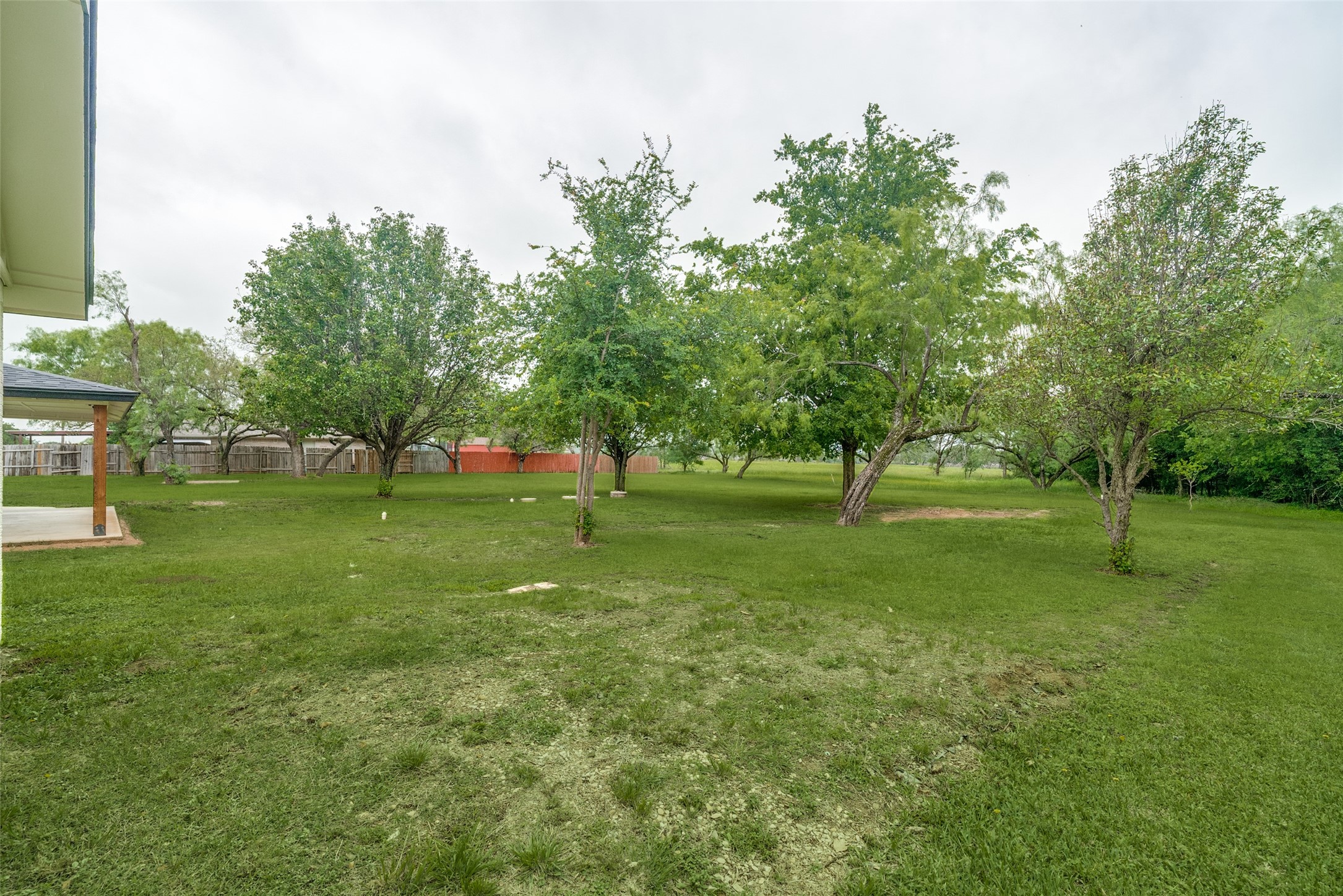 512 Grandview Drive Granbury TX 76049
