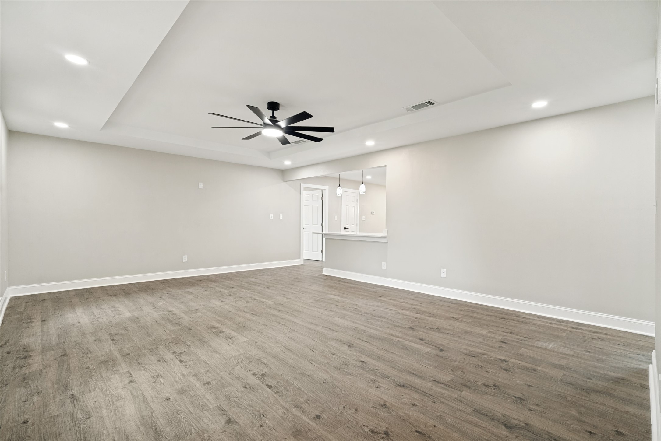 512 Grandview Drive Granbury TX 76049