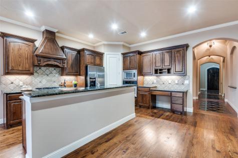 1854 Masters Drive Desoto TX 75115