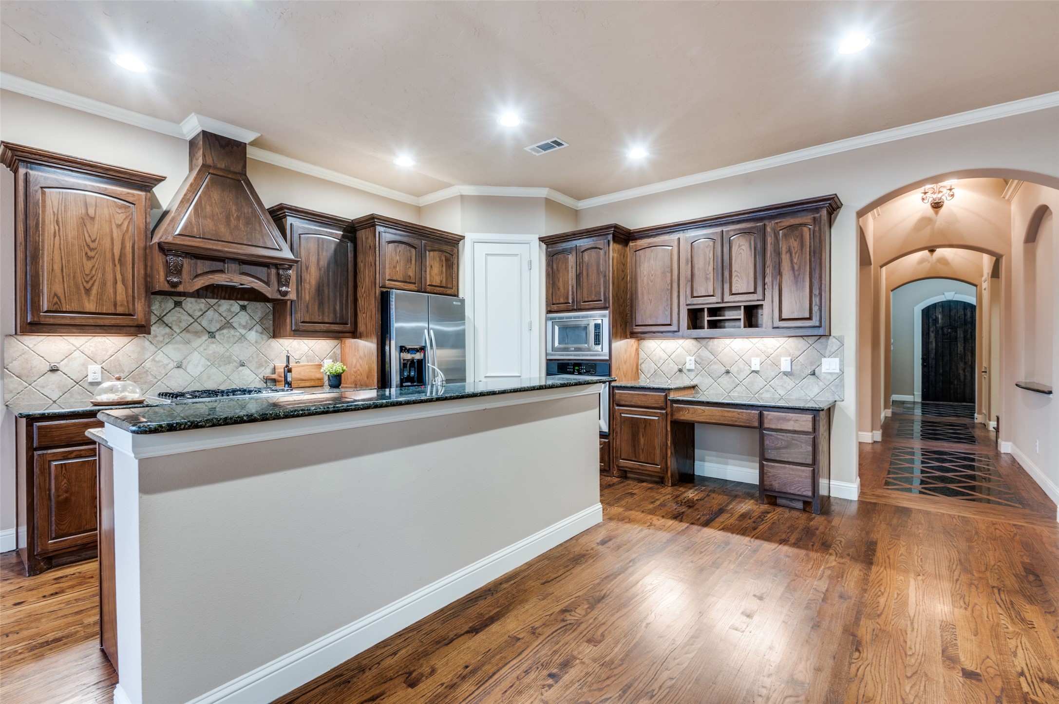 1854 Masters Drive Desoto TX 75115