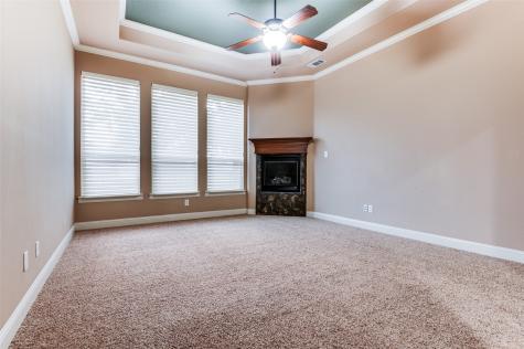 1854 Masters Drive Desoto TX 75115
