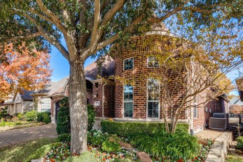 1854 Masters Drive Desoto TX 75115