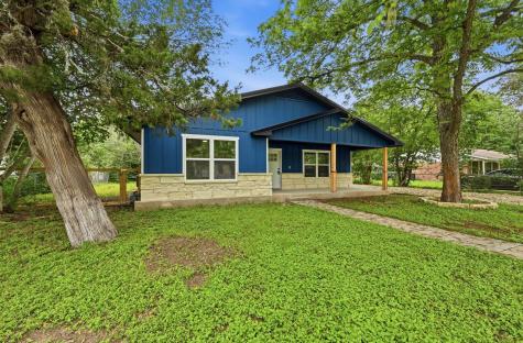 827 Clearfork Street Lockhart TX 78644
