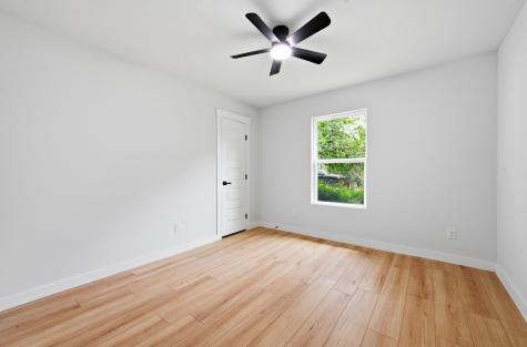 827 Clearfork Street Lockhart TX 78644