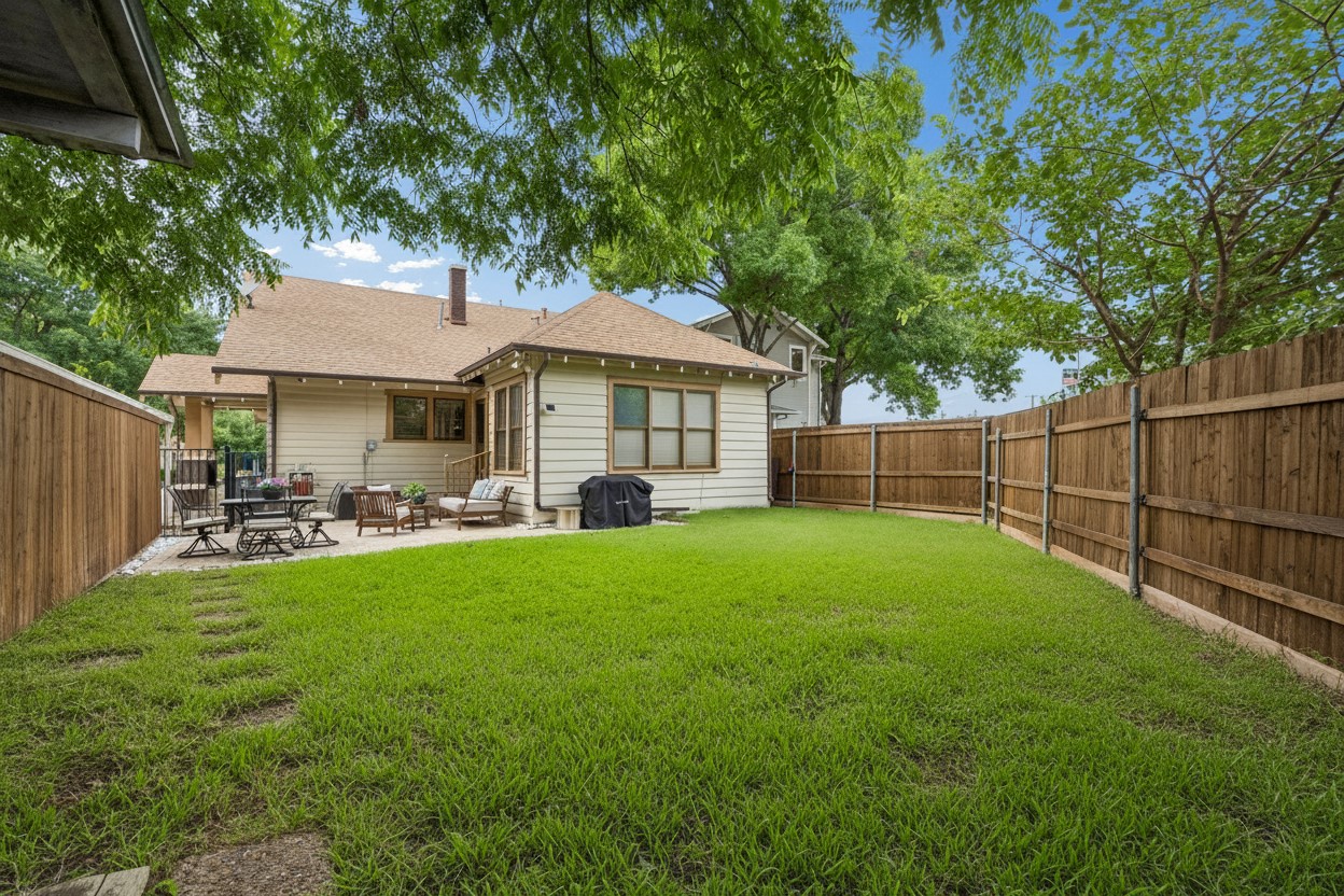 6106 Worth Street Dallas TX 75214