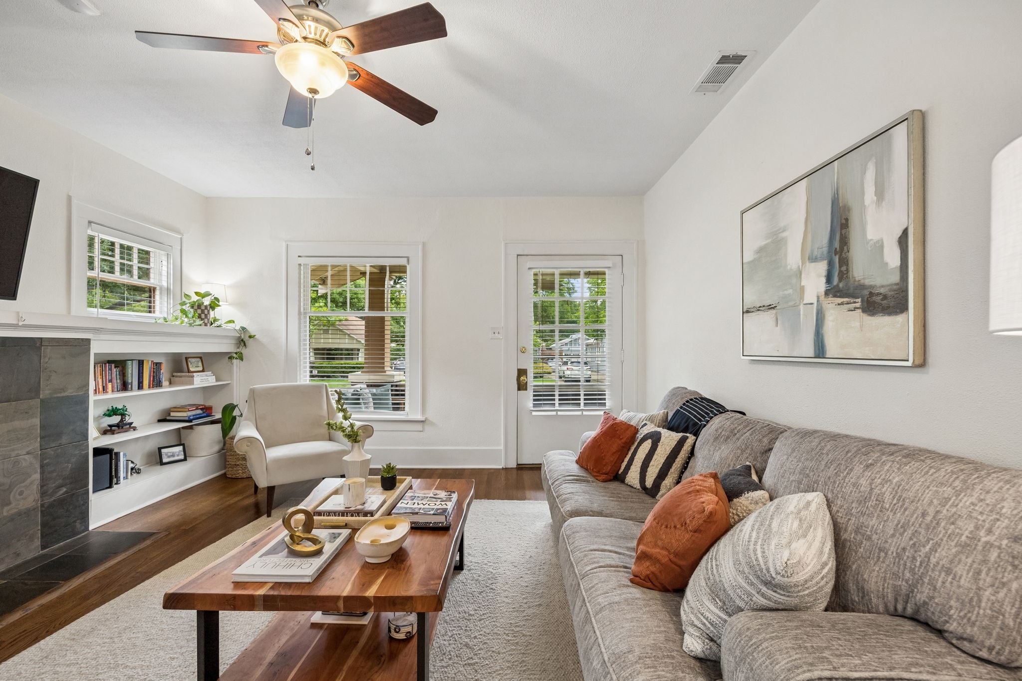 6106 Worth Street Dallas TX 75214