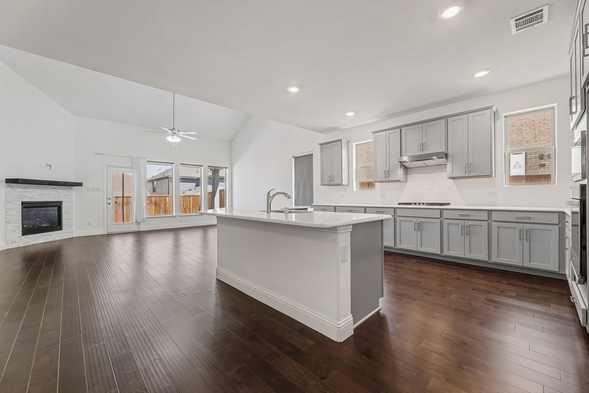 3120 Stonelake Ridge Lewisville TX 75010