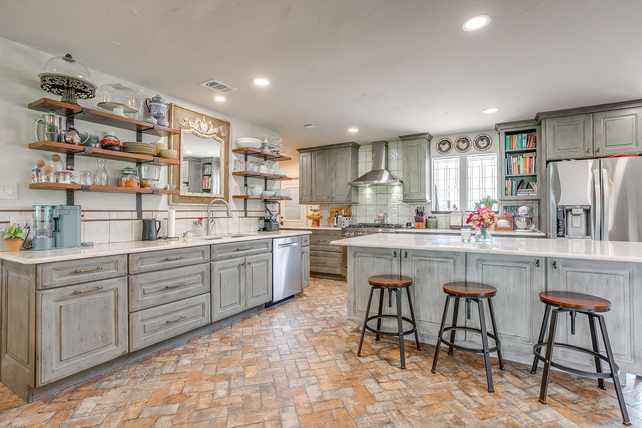 3929 Diamond Loch W North Richland Hills TX 76180
