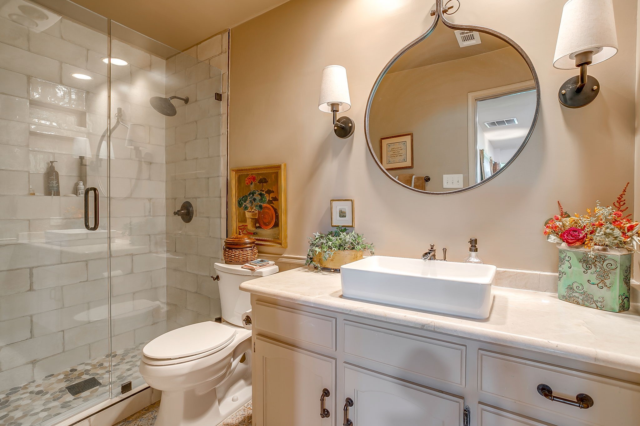 3929 Diamond Loch W North Richland Hills TX 76180