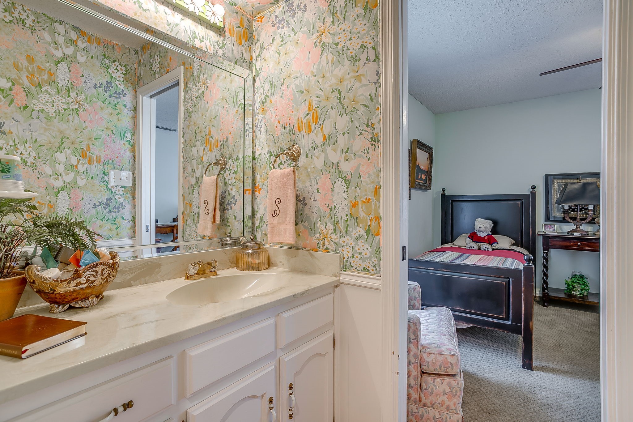 3929 Diamond Loch W North Richland Hills TX 76180