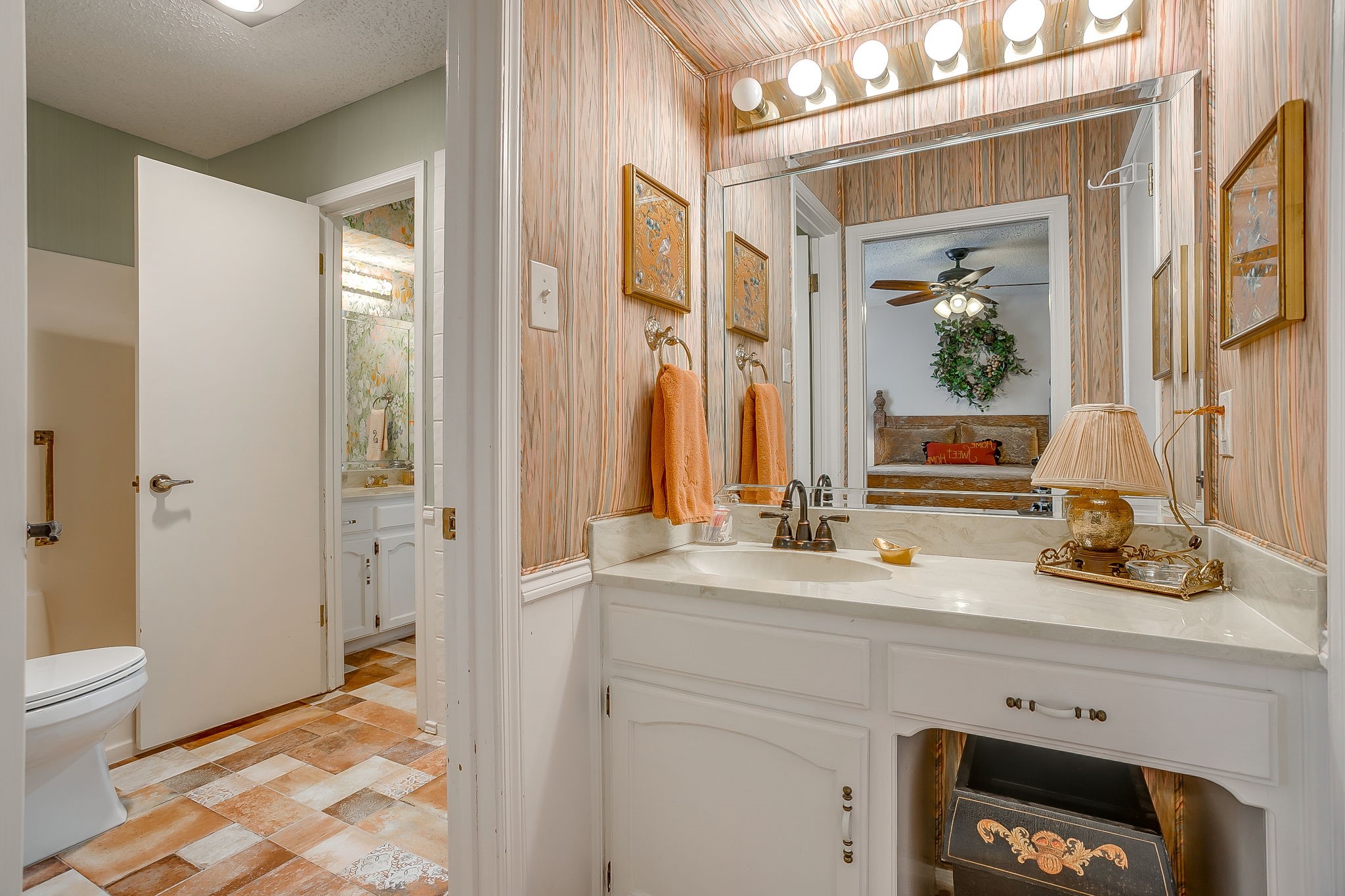 3929 Diamond Loch W North Richland Hills TX 76180