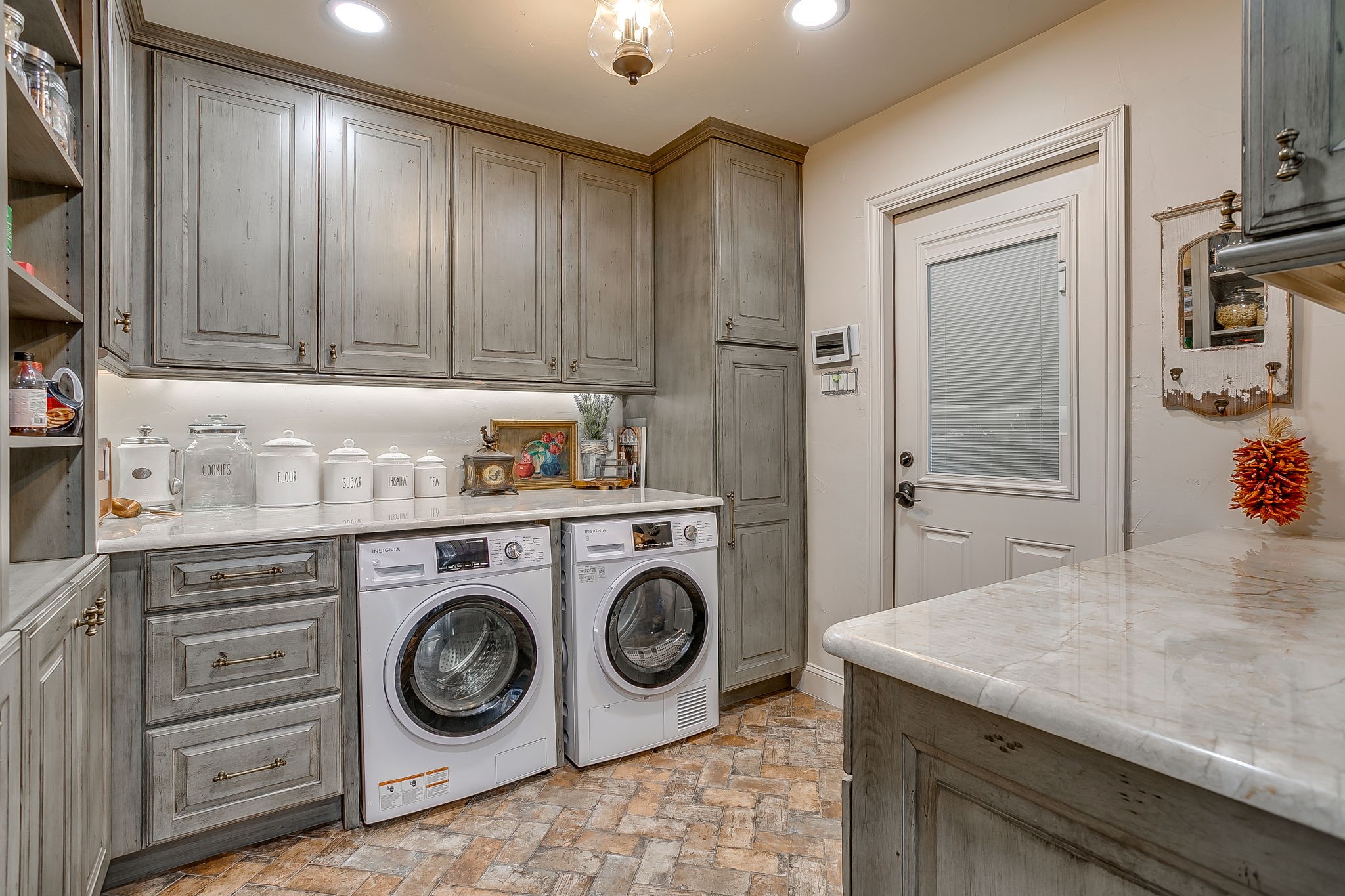 3929 Diamond Loch W North Richland Hills TX 76180