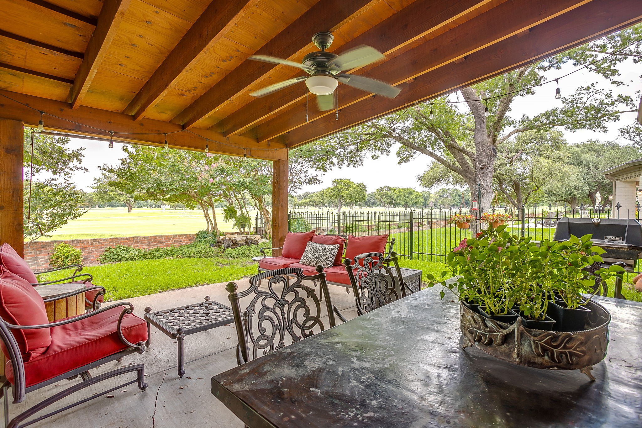 3929 Diamond Loch W North Richland Hills TX 76180