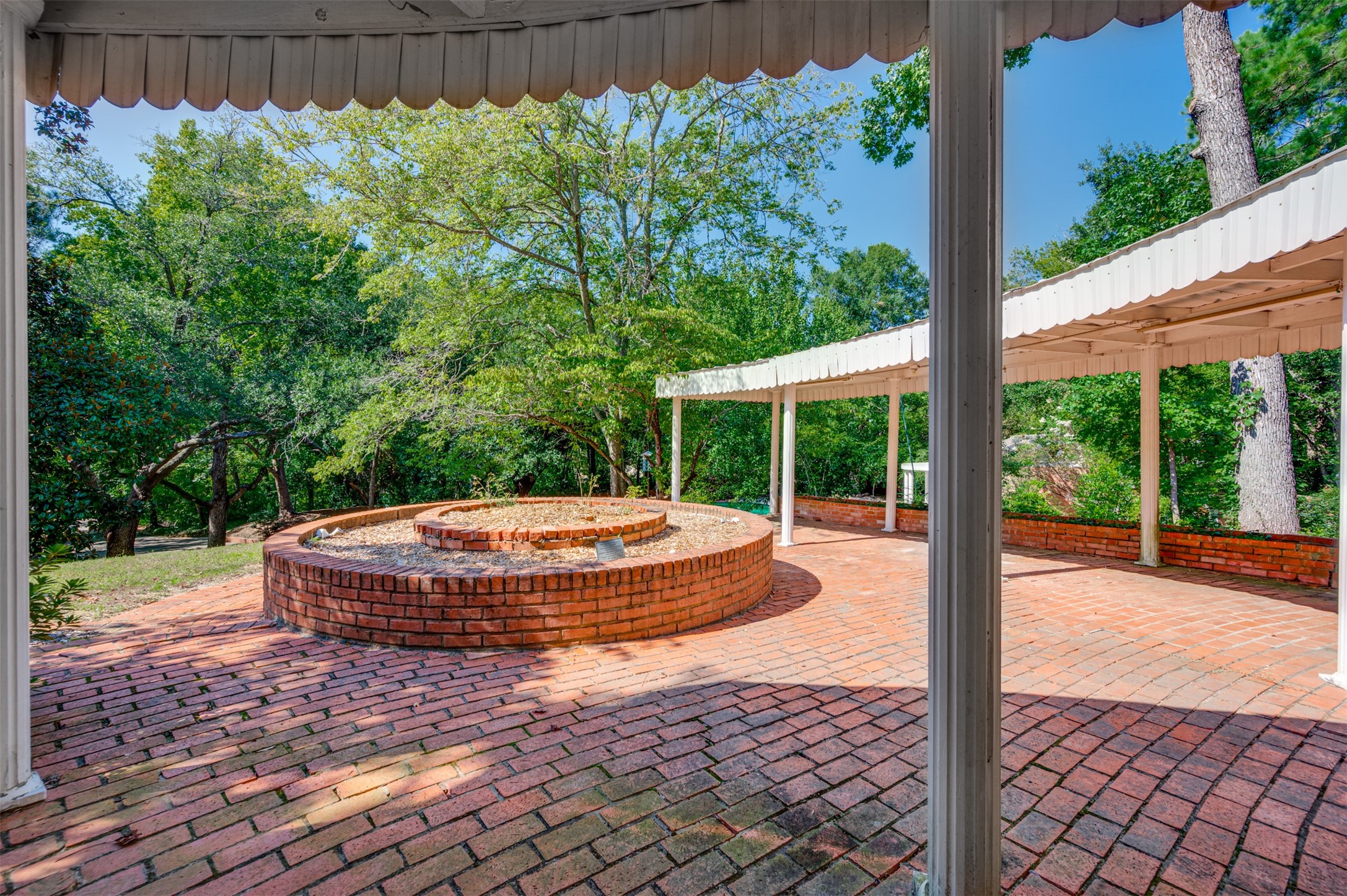 2900 S Robertson Avenue Tyler TX 75701