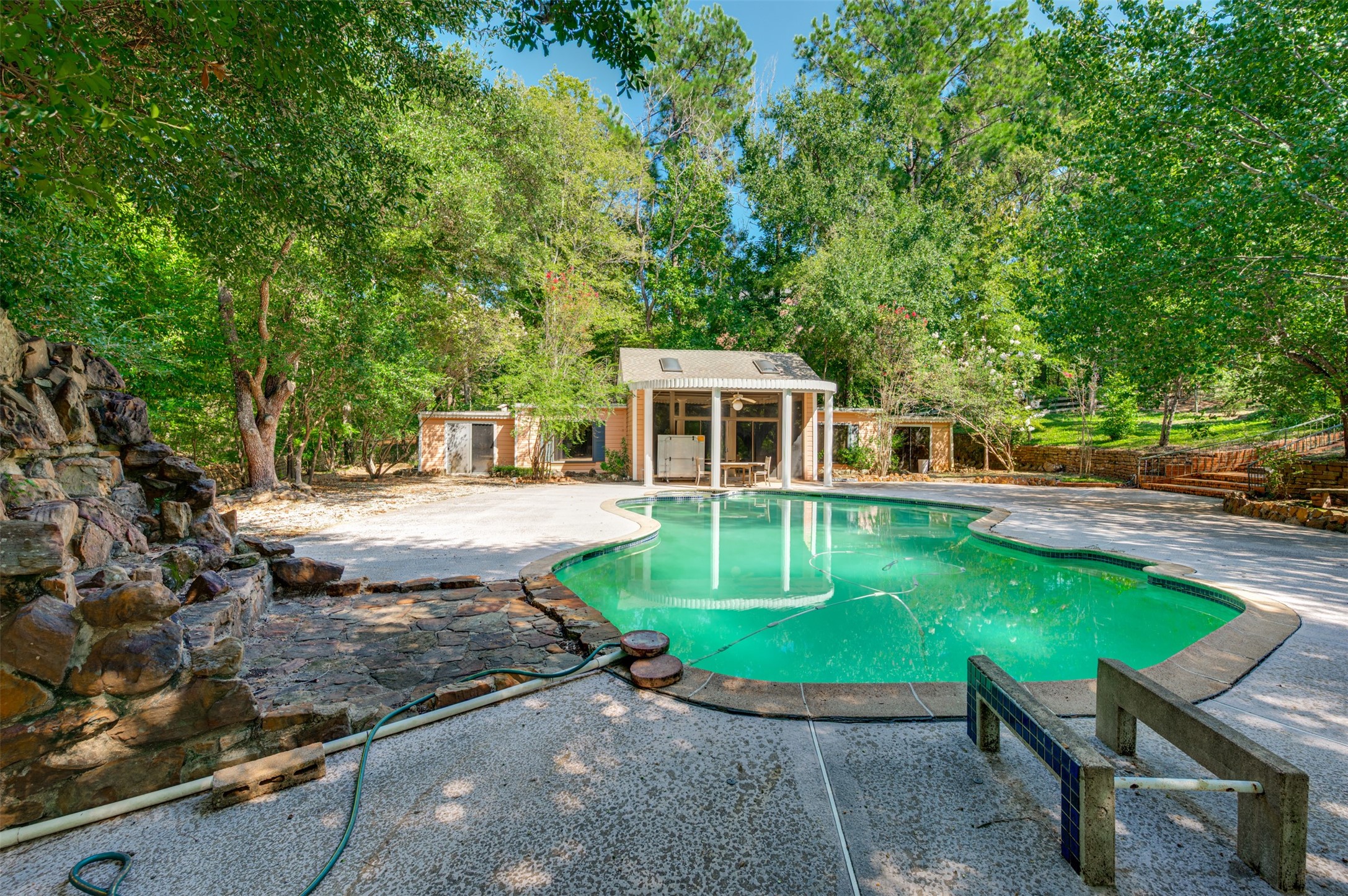 2900 S Robertson Avenue Tyler TX 75701