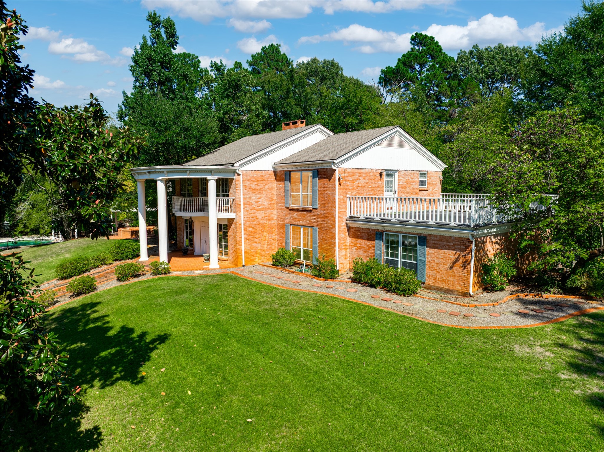 2900 S Robertson Avenue Tyler TX 75701