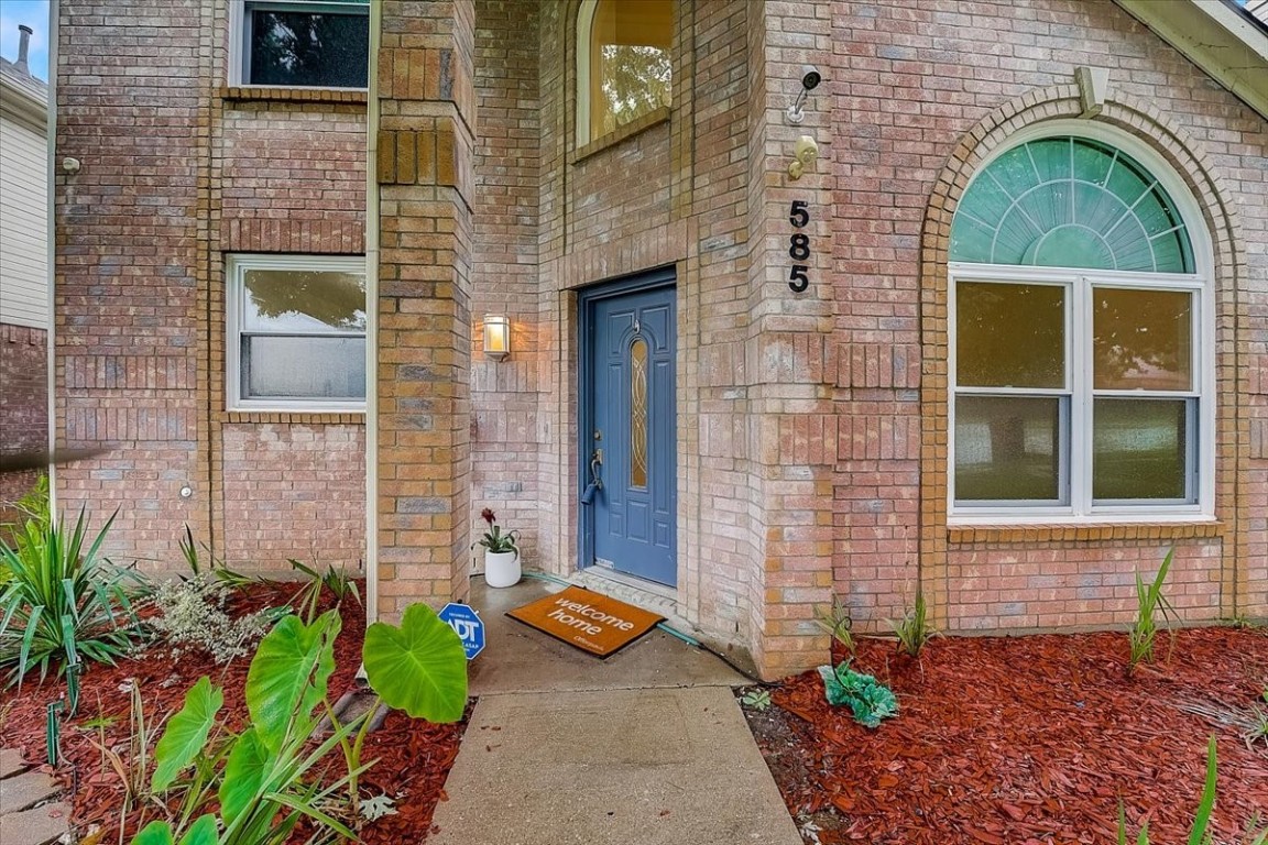 585 Continental Drive Lewisville TX 75067