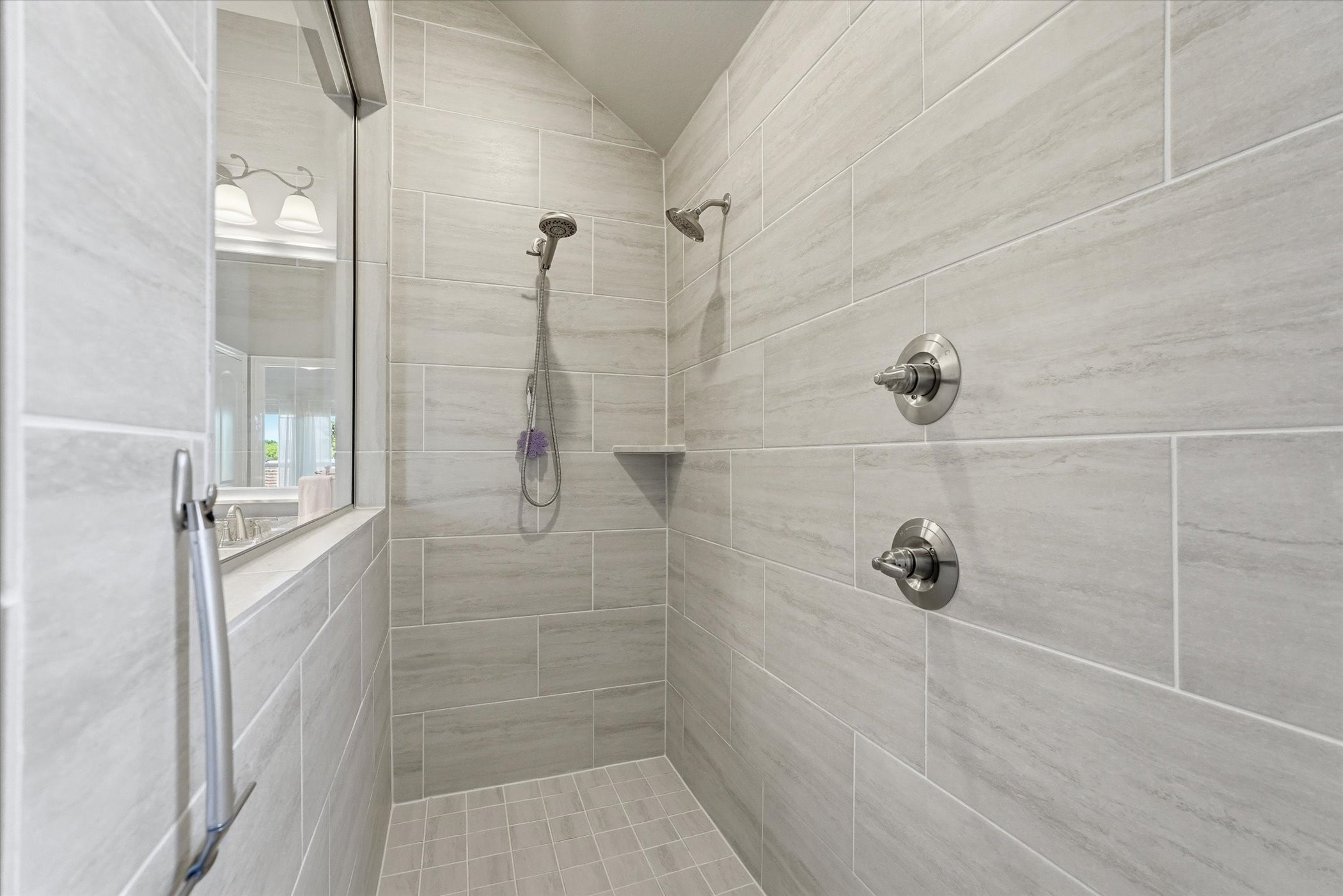 813 Mildren Lane Fate TX 75087